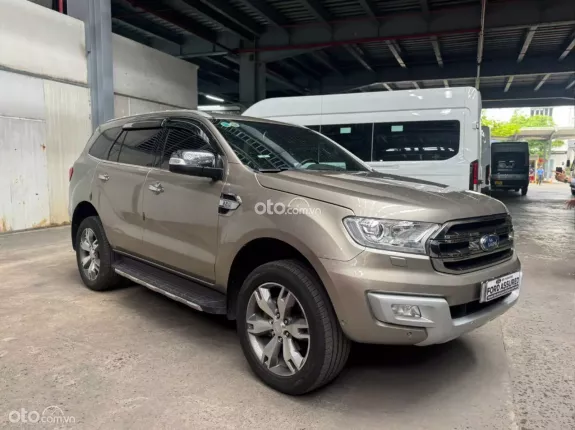 Ford Everest Titanium 2.2L 4x2 AT 2017 - FORD EVEREST TITANIUM 2.2L 2017 SIÊU LƯỚT 38.000km