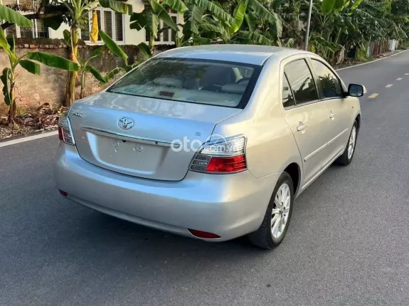 Toyota Vios 1.5E MT 2012 - Vios E 1.5 MT đời 2012. Xe đại chất, không lỗi, zin hết Hồ sơ cầm tay. Nội ngoại thất đẹp