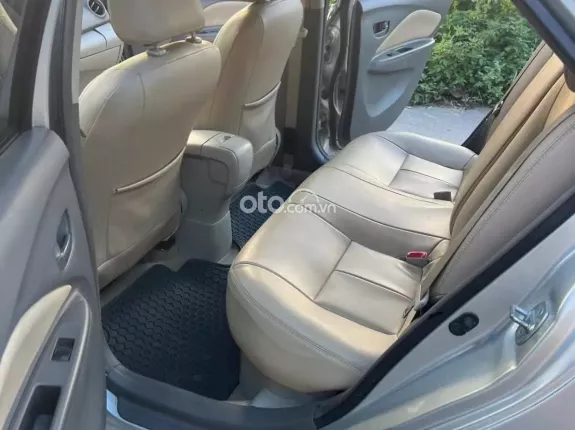 Toyota Vios 1.5E MT 2012 - Vios E 1.5 MT đời 2012. Xe đại chất, không lỗi, zin hết Hồ sơ cầm tay. Nội ngoại thất đẹp