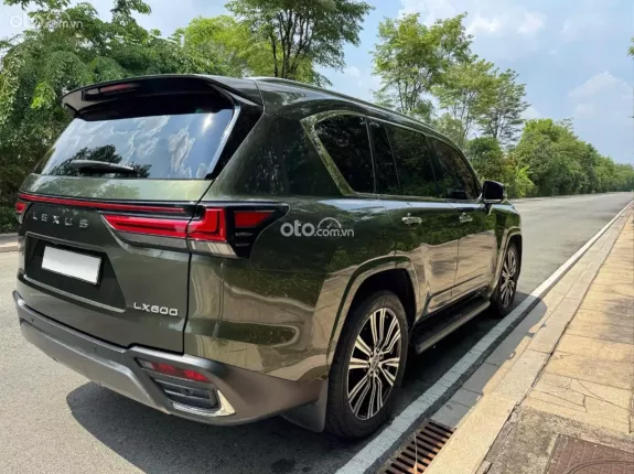 Lexus LX 600 Urban 2024 - Xanh rêu hiếm, còn bảo hành chính hãng đến 2029