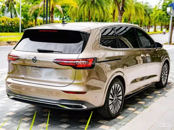 Volkswagen Viloran Luxury 2024 - ĐẲNG CẤP THƯƠNG GIA ĐỨC