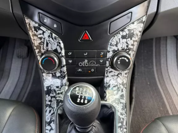 Chevrolet Cruze 1.6 MT 2010 - Xe như mới