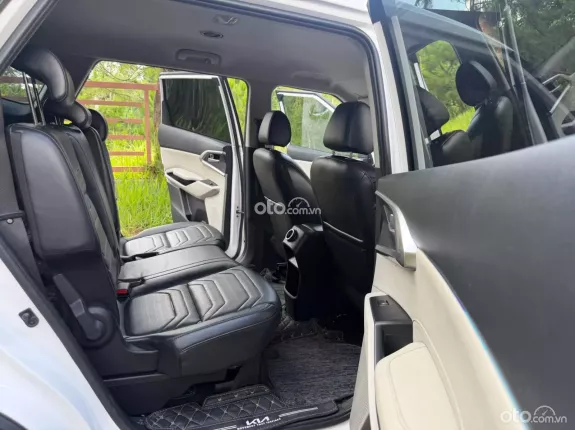 Kia Carens 1.5G IVT 2023 - Xe như mới