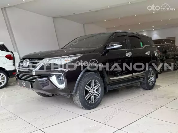 Toyota Fortuner 2.7 V 4X2 AT 2016 - Xe zin nguyên bản theo hãng