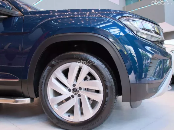 Volkswagen Teramont 2026 - Giá Xe tháng 5/2026 Teramont Mỹ quà tặng sơn đổi màu theo sở thích