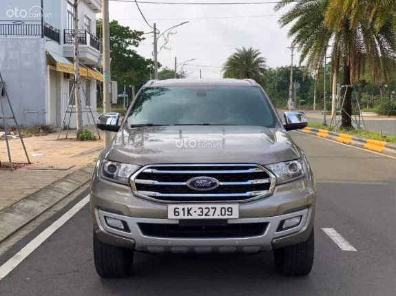 Ford Everest Titanium 2.0 AT 4x2 2018 - Xe zin không lỗi bản cao cấp Titanium full options