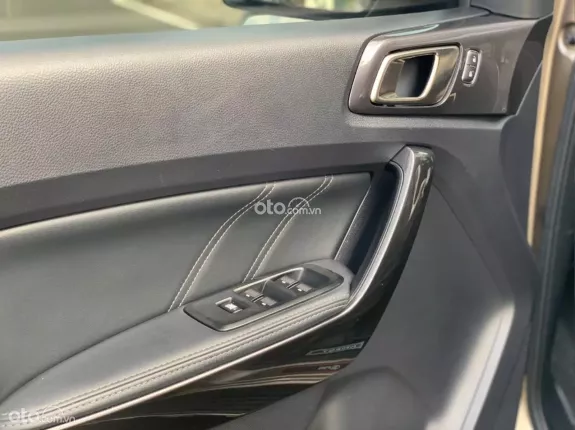 Ford Everest Titanium 2.0 AT 4x2 2018 - Xe zin không lỗi bản cao cấp Titanium full options