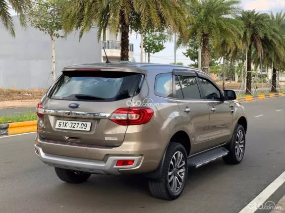 Ford Everest Titanium 2.0 AT 4x2 2018 - Xe zin không lỗi bản cao cấp Titanium full options