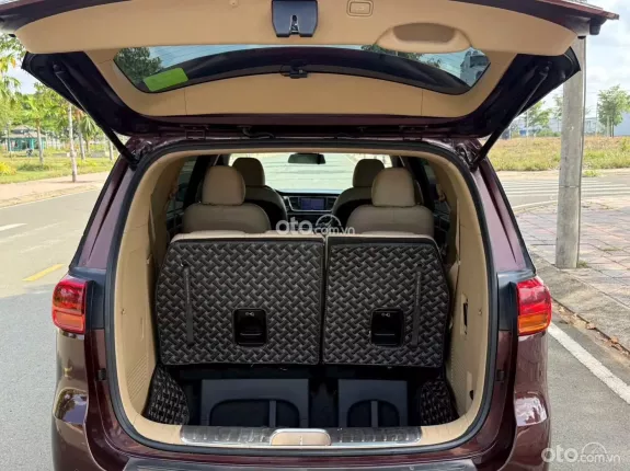 Kia Sedona 2.2 Platinum D 2019 - MPV đa dụng bản cao cấp máy dầu bền lành nhiều công nghệ