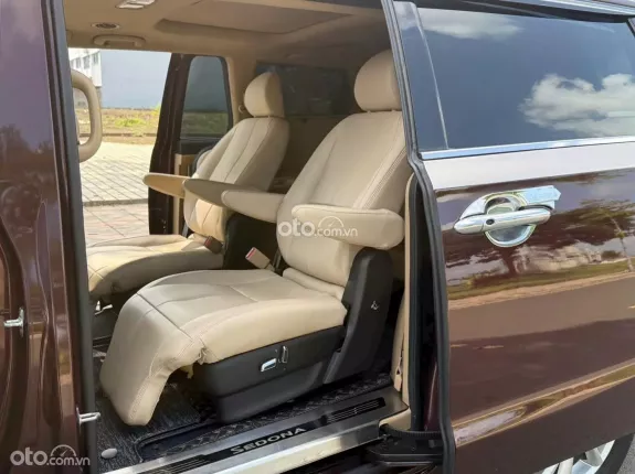 Kia Sedona 2.2 Platinum D 2019 - MPV đa dụng bản cao cấp máy dầu bền lành nhiều công nghệ