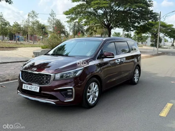 Kia Sedona 2.2 Platinum D 2019 - MPV đa dụng bản cao cấp máy dầu bền lành nhiều công nghệ