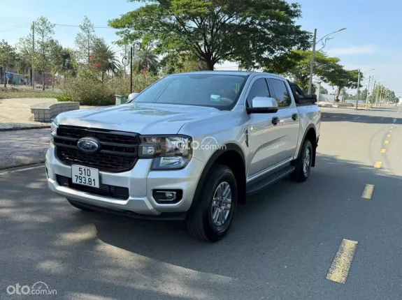 Ford Ranger XLS 2.0L 4x2 AT 2023 - Xe zin, ít tải nặng, ngoại hình hầm hố, động cơ 2.0L Turbo mạnh mẽ và khung gầm lớn
