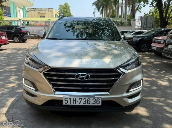 Hyundai Tucson 2.0 Dầu đặc biệt 2019 - Xe zin toàn tập, nội thất rộng rãi, thiết kế thể thao và mức tiêu hao nhiên liệu vừa phải