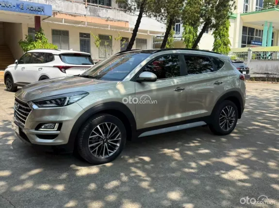 Hyundai Tucson 2.0 Dầu đặc biệt 2019 - Xe zin toàn tập, nội thất rộng rãi, thiết kế thể thao và mức tiêu hao nhiên liệu vừa phải