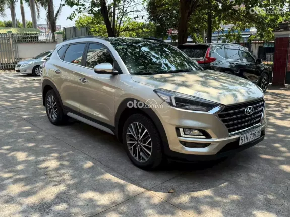 Hyundai Tucson 2.0 Dầu đặc biệt 2019 - Xe zin toàn tập, nội thất rộng rãi, thiết kế thể thao và mức tiêu hao nhiên liệu vừa phải