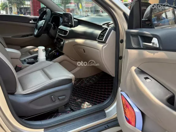 Hyundai Tucson 2.0 Dầu đặc biệt 2019 - Xe zin toàn tập, nội thất rộng rãi, thiết kế thể thao và mức tiêu hao nhiên liệu vừa phải