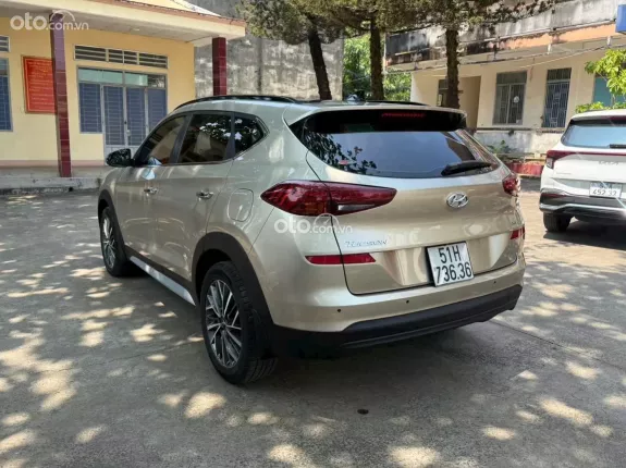 Hyundai Tucson 2.0 Dầu đặc biệt 2019 - Xe zin toàn tập, nội thất rộng rãi, thiết kế thể thao và mức tiêu hao nhiên liệu vừa phải