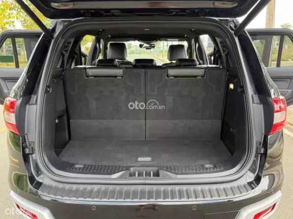 Ford Everest Titanium 2.0 AT 4x2 2019 - Bản cao cấp full options, xe zin toàn tập không lỗi