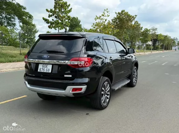 Ford Everest Titanium 2.0 AT 4x2 2019 - Bản cao cấp full options, xe zin toàn tập không lỗi