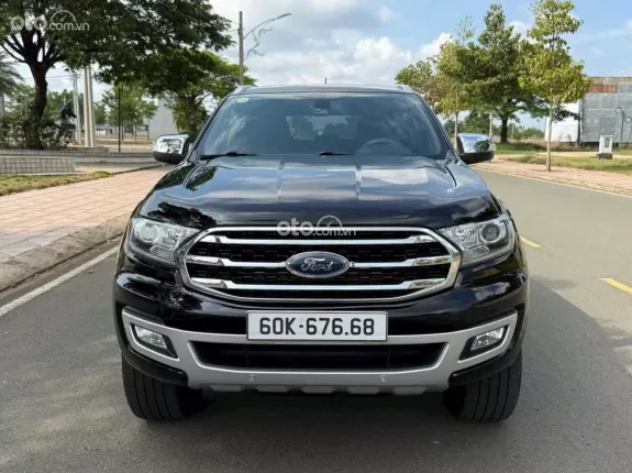 Ford Everest Titanium 2.0 AT 4x2 2019 - Bản cao cấp full options, xe zin toàn tập không lỗi