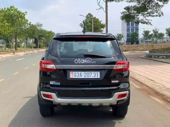 Ford Everest Ambiente 2.0 MT 4x2 2019 - Bản số sàn tiết kiệm, cảm giác lái chủ động, xe zin không lỗi