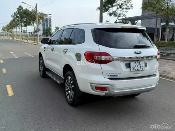 Ford Everest Titanium 2.0L AT 4WD 2022 - Bản cao cấp nhất, ngập tràn công nghệ, xe zin khoẻ