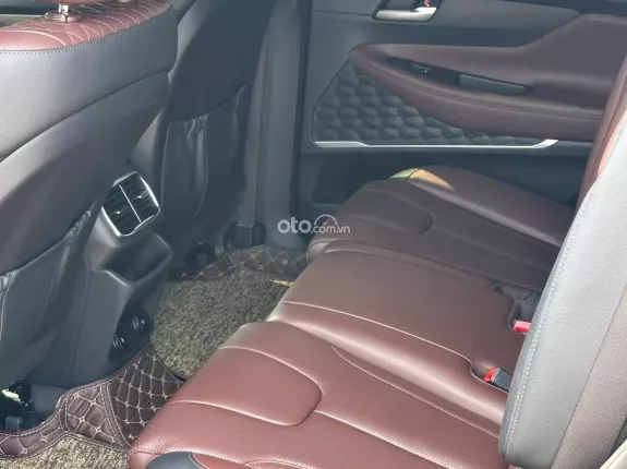 Hyundai Santa Fe 2.4L Xăng Cao cấp 2019 - Xe gia đình sử dụng rất mới