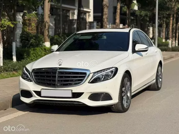 Mercedes-Benz C250 Exclusive 2018 - Trắng