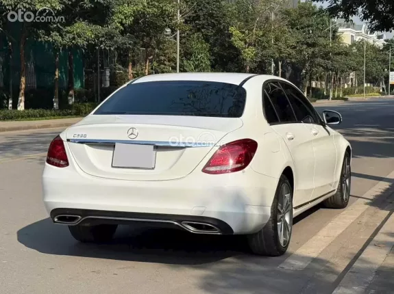 Mercedes-Benz C250 Exclusive 2018 - Trắng