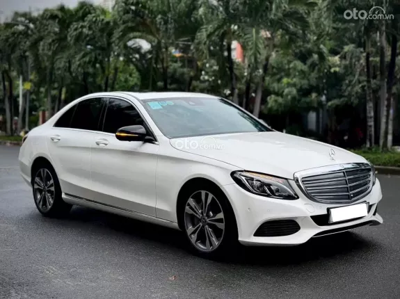 Mercedes-Benz C250 Exclusive 2018 - Trắng
