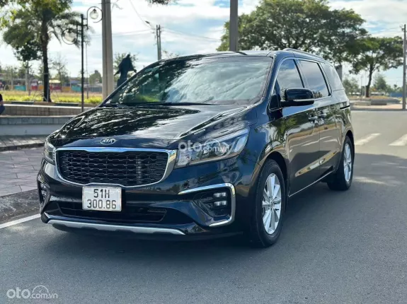 Kia Sedona 2.2 DAT 2020 - MPV 7 chỗ cỡ lớn rất được ưa chuộng tại Việt Nam, xe zin không lỗi
