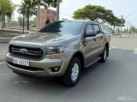 Ford Ranger XLS 2.2 4x2 AT 2019 - Mẫu bán tải cơ bắp với động cơ Diesel mạnh mẽ hàng đầu phân khúc
