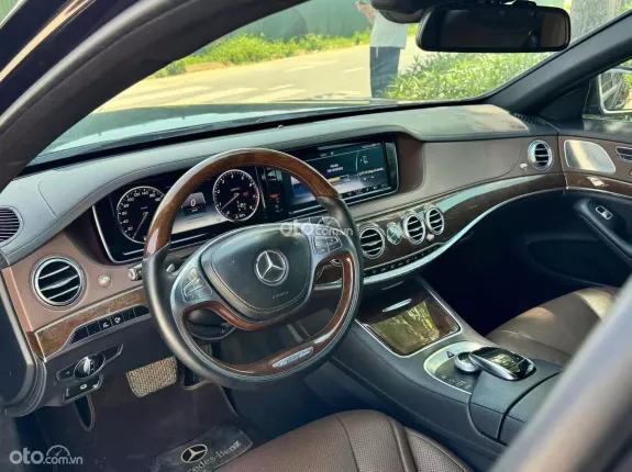 Mercedes-Benz S400 3.0 V6 2016 - Đã up full Maybach