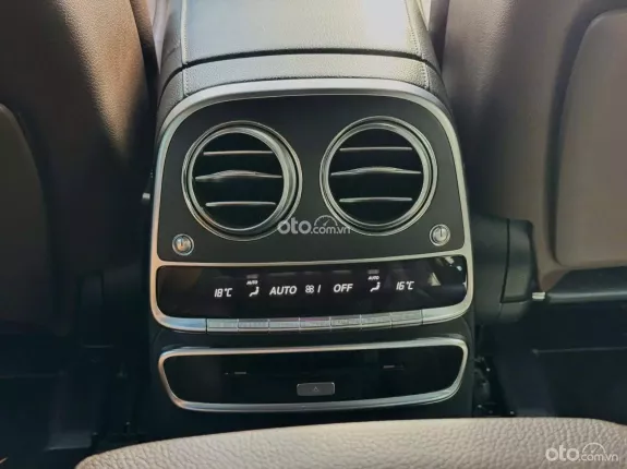 Mercedes-Benz S400 3.0 V6 2016 - Đã up full Maybach