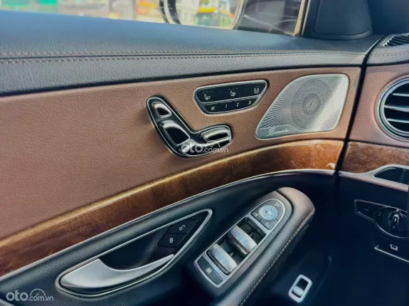 Mercedes-Benz S400 3.0 V6 2016 - Đã up full Maybach
