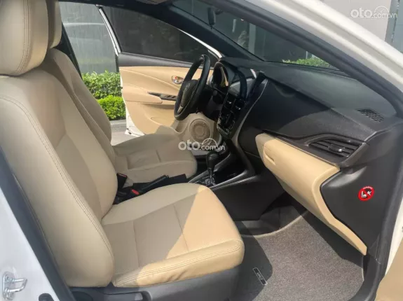 Toyota Yaris 1.5G 2021 - Odo 6.9v km BH chính hãng