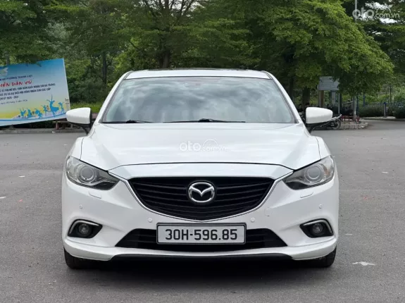 Mazda 6 2.0L Luxury 2015 - Nội ngoại thất rất mới