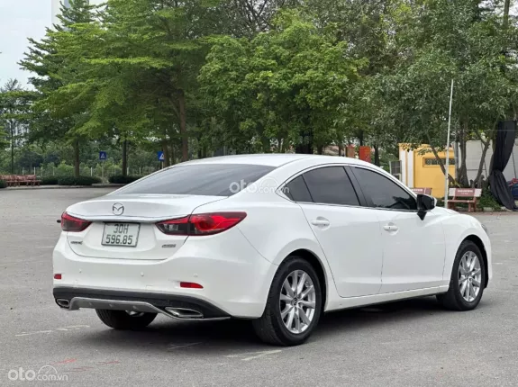 Mazda 6 2.0L Luxury 2015 - Nội ngoại thất rất mới