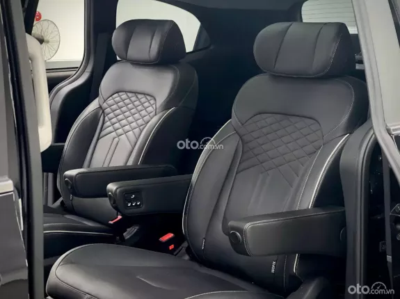 Hyundai Custin 1.5T-GDi Đặc biệt 2025 - Model 2026 Siêu Lướt