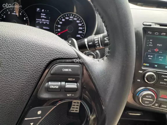 Kia Cerato 2.0 AT Premium 2018 - 1 chủ từ đầu chạy chuẩn 7,5 vạn km full ls hãng
