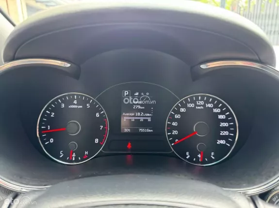 Kia Cerato 2.0 AT Premium 2018 - 1 chủ từ đầu chạy chuẩn 7,5 vạn km full ls hãng