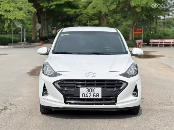 Hyundai Grand i10 Hatchback 1.2 AT 2022 - Một chủ từ mới, full ls hãng, thơm mùi Mới