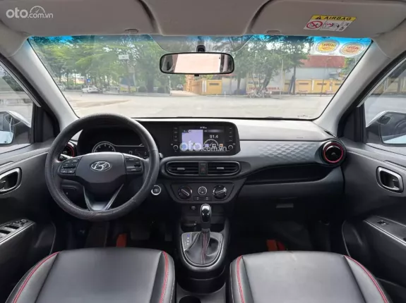 Hyundai Grand i10 Hatchback 1.2 AT 2022 - Một chủ từ mới, full ls hãng, thơm mùi Mới