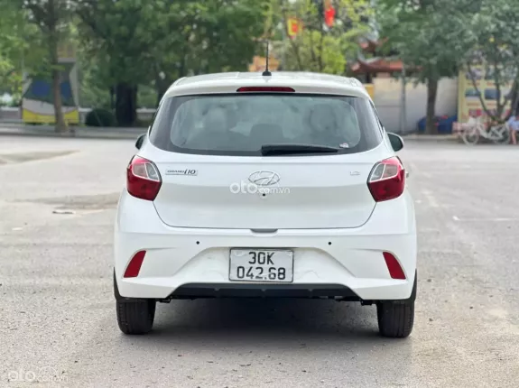 Hyundai Grand i10 Hatchback 1.2 AT 2022 - Một chủ từ mới, full ls hãng, thơm mùi Mới