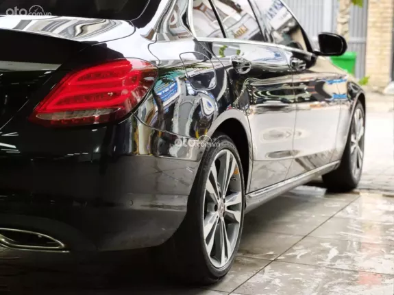 Mercedes-Benz C250 Exclusive 2018 - Merrcedes C250 Exclusive 2018