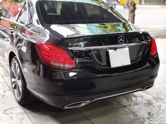 Mercedes-Benz C250 Exclusive 2018 - Merrcedes C250 Exclusive 2018