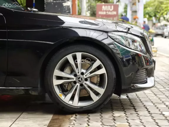 Mercedes-Benz C250 Exclusive 2018 - Merrcedes C250 Exclusive 2018