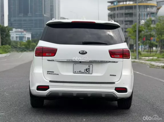 Kia Sedona 2.2 DAT 2020 - Full Dầu