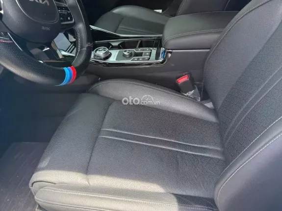 Kia Sorento Hybrid 1.6L Signature 2024 - Xe cực hiếm, hỗ trợ bank cao