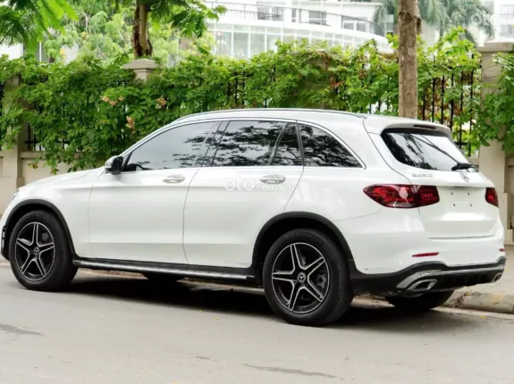 Mercedes-Benz GLC 300 4Matic 2021 - Xe cực đẹp, hỗ trợ bank cao
